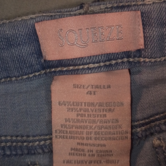 Girl 4t Bundle - Picture 2 of 10